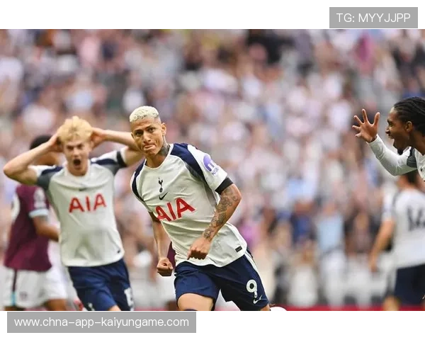 伯恩利定位球连造威胁,热刺禁区顶住,伯恩利vs热刺聚胜顽球汇