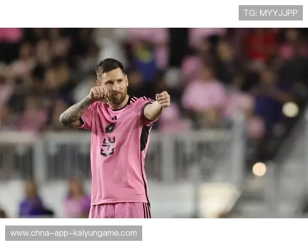 梅西连线队友撞墙，迈阿密国际撕开肋部，macy's梅西